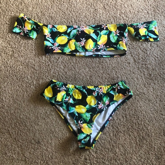 Lemon Print Tube Top Bikini - Picture 2 of 3
